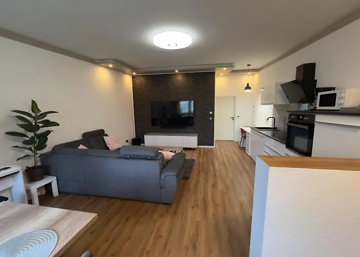 Apartment Michael Schneider